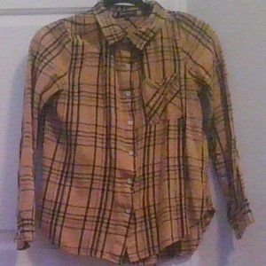 Musterd yellow and black colored plaid flannel (S) Brand name: Dear john
